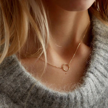 Stylish Circle Pendant Chain Necklaces
