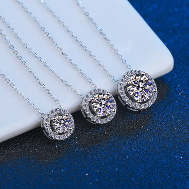 0.5-2CT Sparkling Moissanite Pendant Necklace