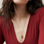 Collier pendentif croissant élégant