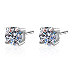 Clous d'oreilles scintillants en moissanite plaqués or blanc